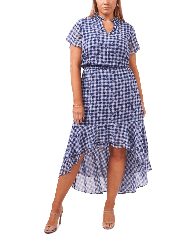 Front of a model wearing a size 0X Jessie Hi Low Dress in GNGHM FLRL-119 by 1.State. | dia_product_style_image_id:262111